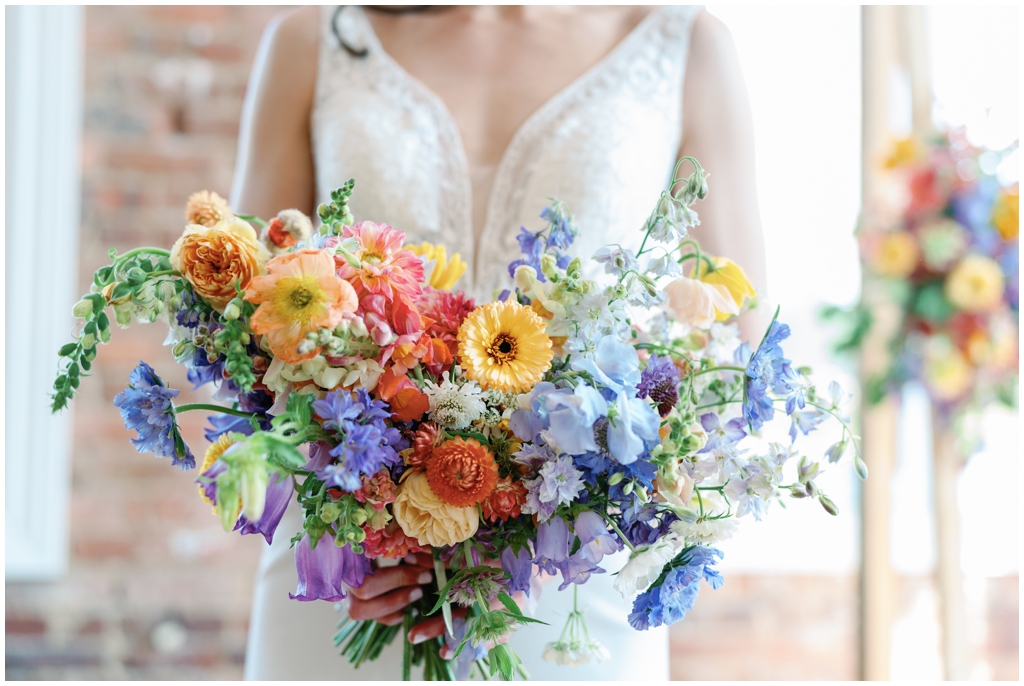 Stunning Napping Cat floral arrangement for Maryville wedding.