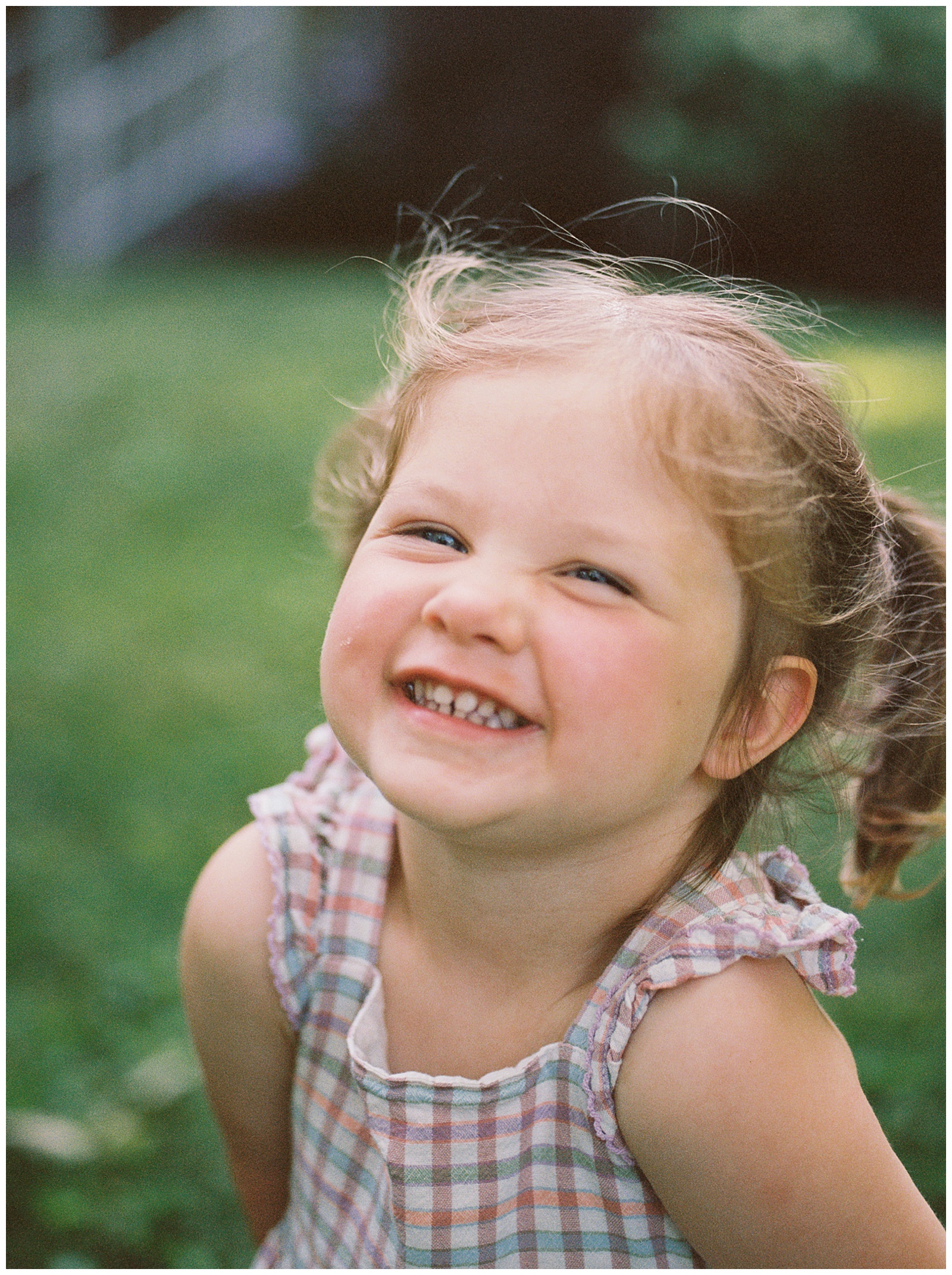 Portrait of the cutest little girl for a knoxville in-home maternity session