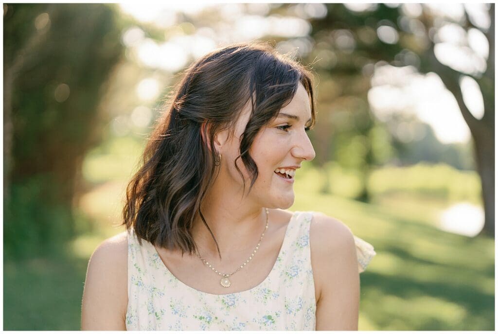 Victor Ashe Park Spring Senior Session by Holly Michon Photography